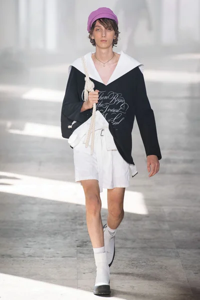 Look 20